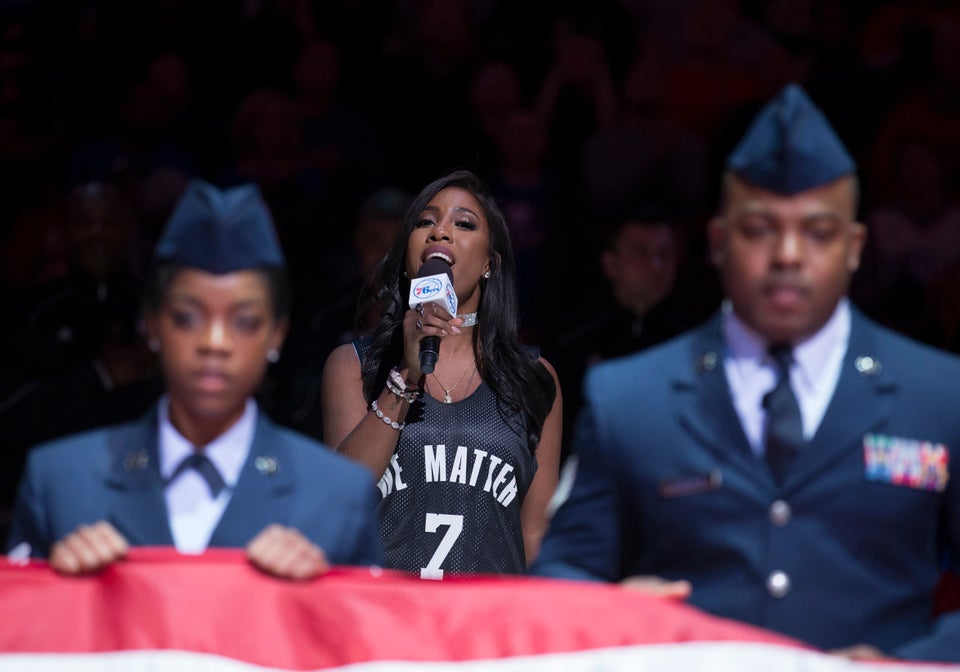 Sevyn Streeter Nails The National Anthem At The Sixers Game…In Her ‘We Matter’ Jersey